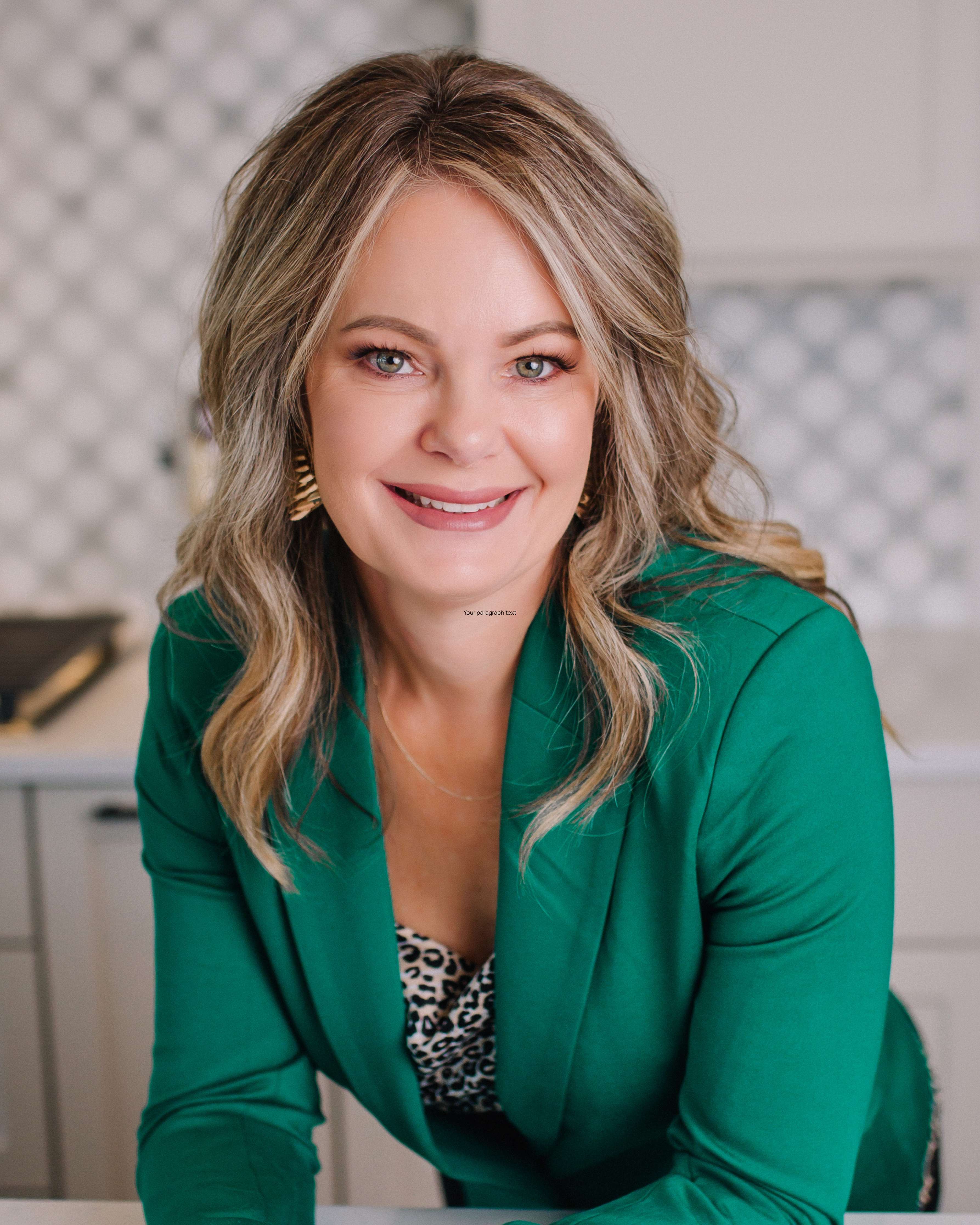 Tammy Schmidt Luxury Collection Specialist